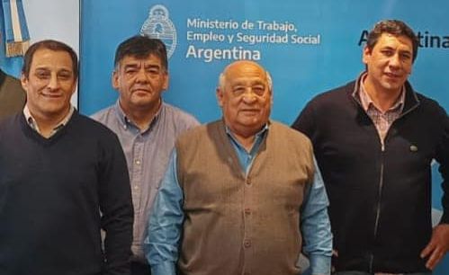 Importante reunion entre el SOMU y los representantes de las cámaras pesqueras CAPECA, CAPIP, CEPA y CAPA.