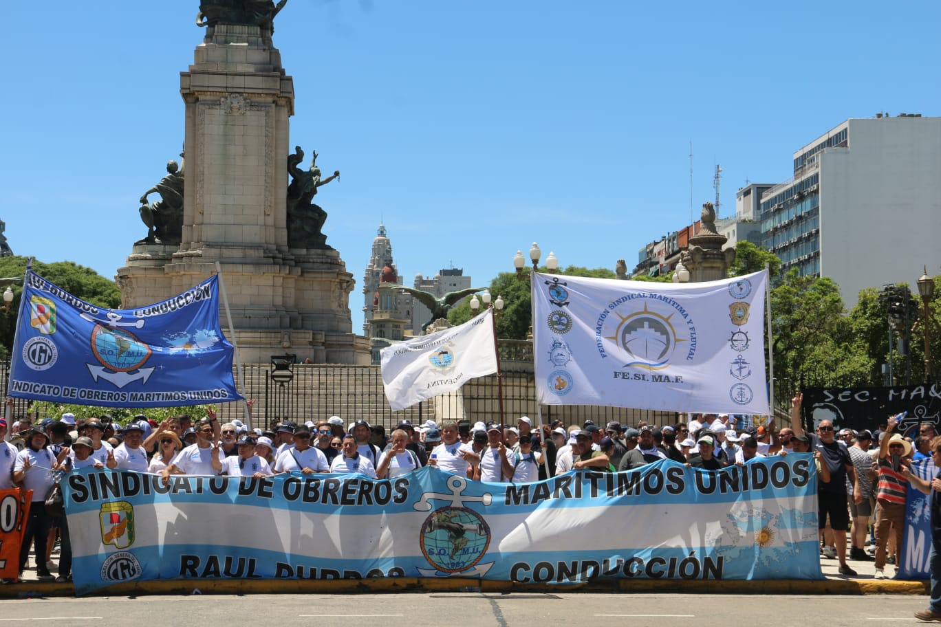 Reforma laboral la Marina Mercante  desata un paro total de 48 horas