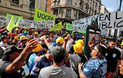 La Unión de Obreros de la Construcción (UOCRA) activa plan de lucha ante la crisis sectorial