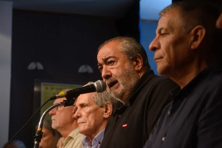 Frente a la Crisis La CGT Convoca a un Paro General: 