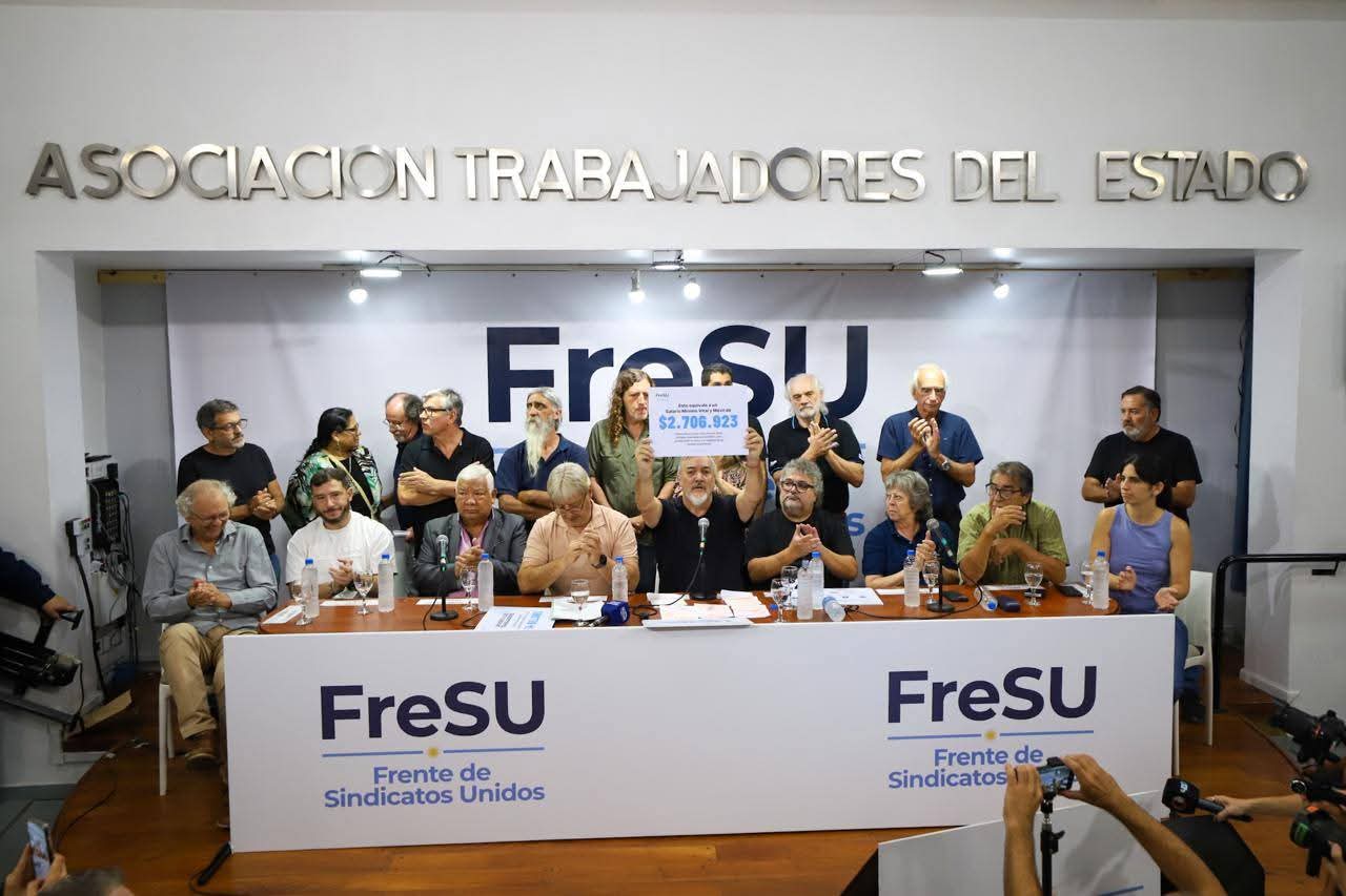 &ldquo;Para vivir dignamente hacen falta $2.700.000&rdquo;: el FreSU destroz&oacute; el relato oficial.