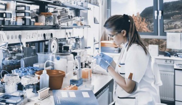 Gremios cient&iacute;ficos alertan por el derrumbe salarial en el Conicet y el &eacute;xodo de investigadores