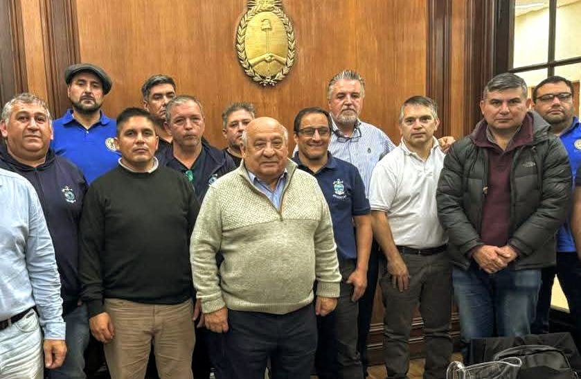 El SOMU y los Gremios Maritimos no consentirán ninguna maniobra extorsiva