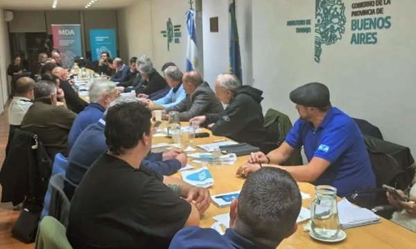 El SOMU particip&oacute; de la Mesa Bonaerense de Pesca y alert&oacute; por el impacto de las pol&iacute;ticas nacionales en el empleo mar&iacute;timo.