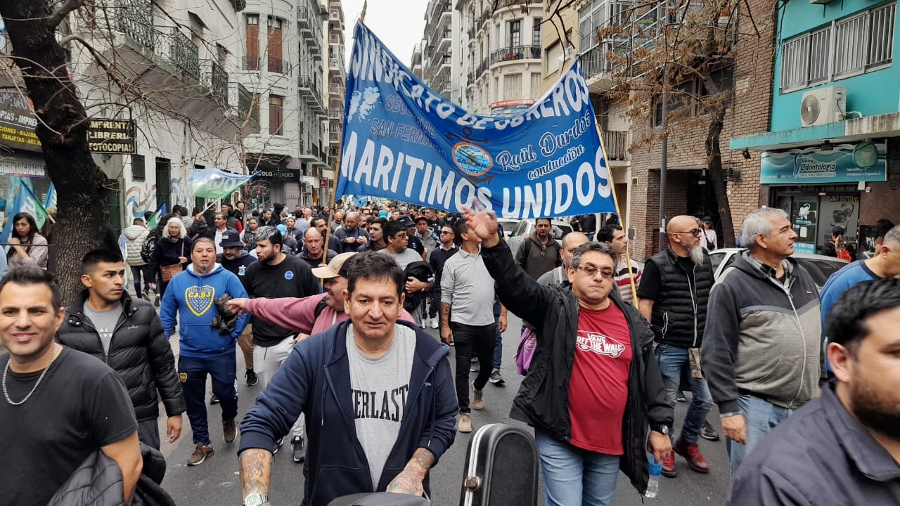 El SOMU, marchó al Congreso en defensa de los jubilados: 